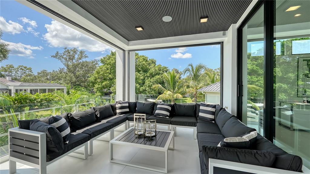 Sarasota, Florida, 34239, United States, 5 Bedrooms Bedrooms, ,8 BathroomsBathrooms,Residential,For Sale,1991570