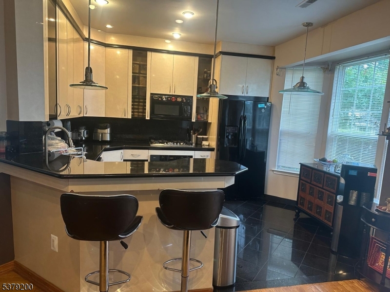 Marlboro Twp., New Jersey, 07751, United States, 3 Bedrooms Bedrooms, ,3 BathroomsBathrooms,Residential,For Sale,1919830