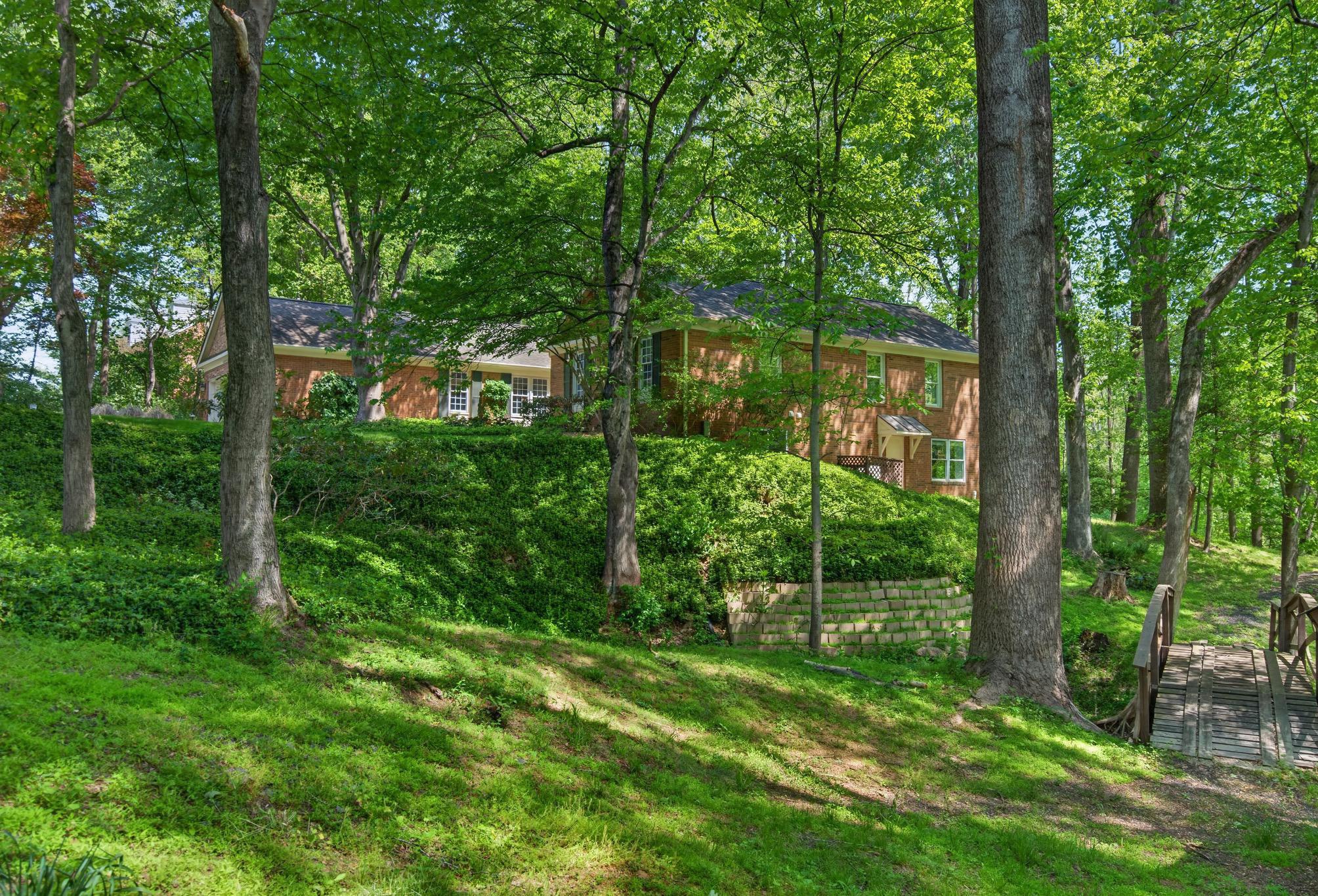  10223 Cedar Pond Drive, Vienna, VA, 22182 - 物件實景