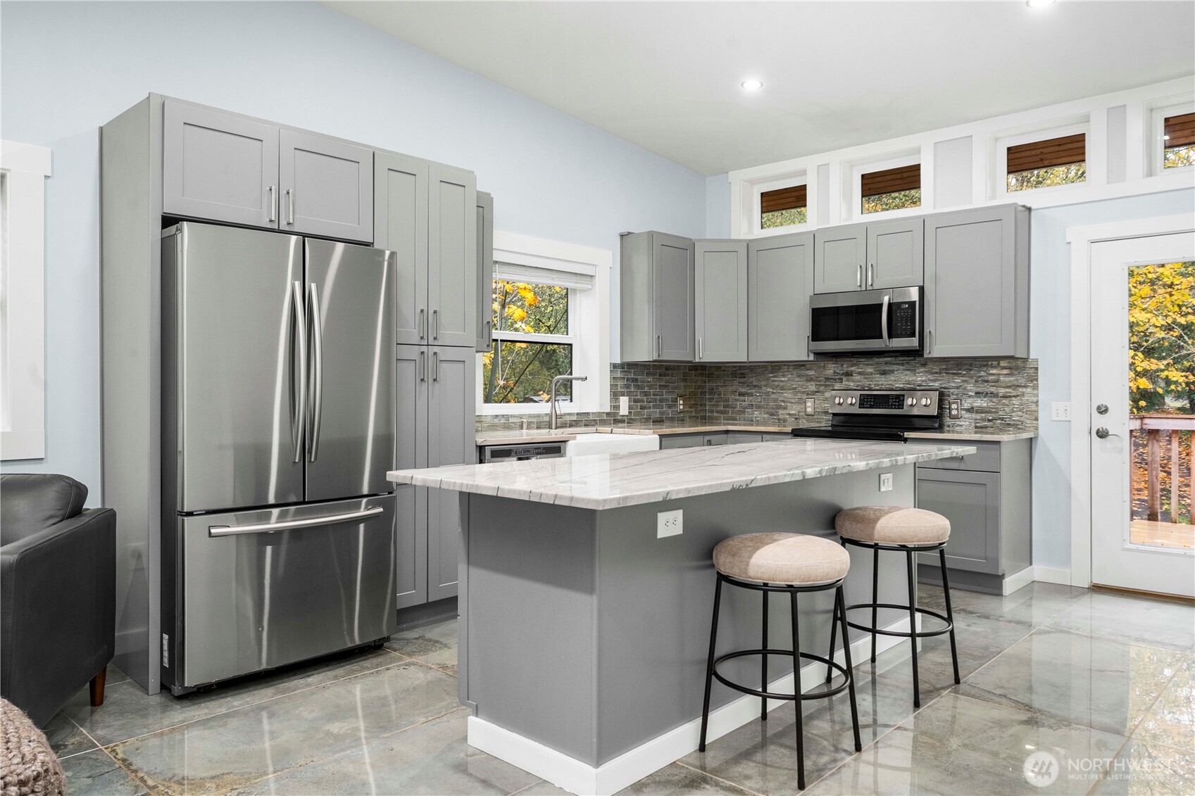 Fall City, Washington, 98025, United States, 2 Bedrooms Bedrooms, ,3 BathroomsBathrooms,Residential,For Sale,1987956