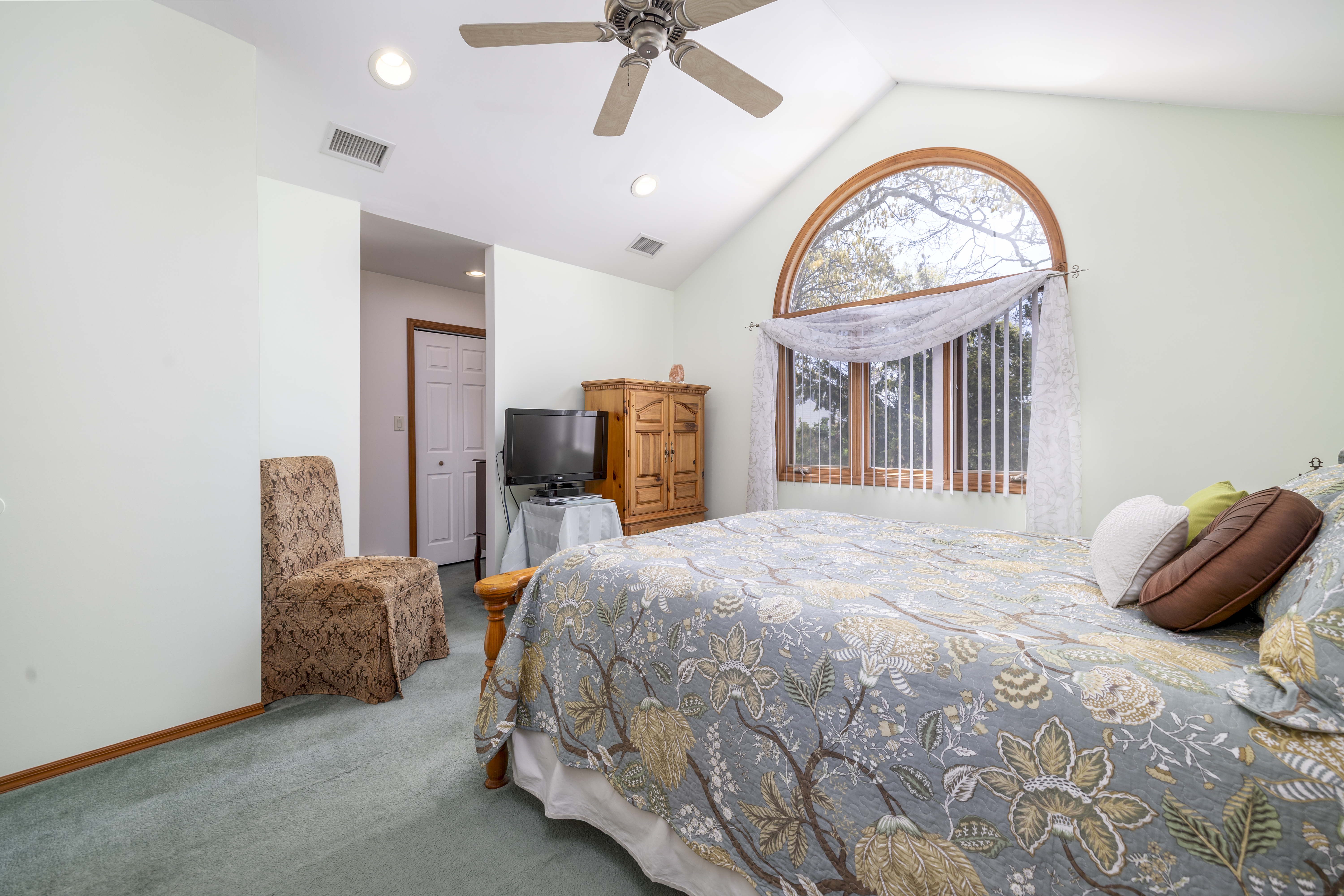  2522 5th Street, East Meadow, NY, 11554 - 物件實景
