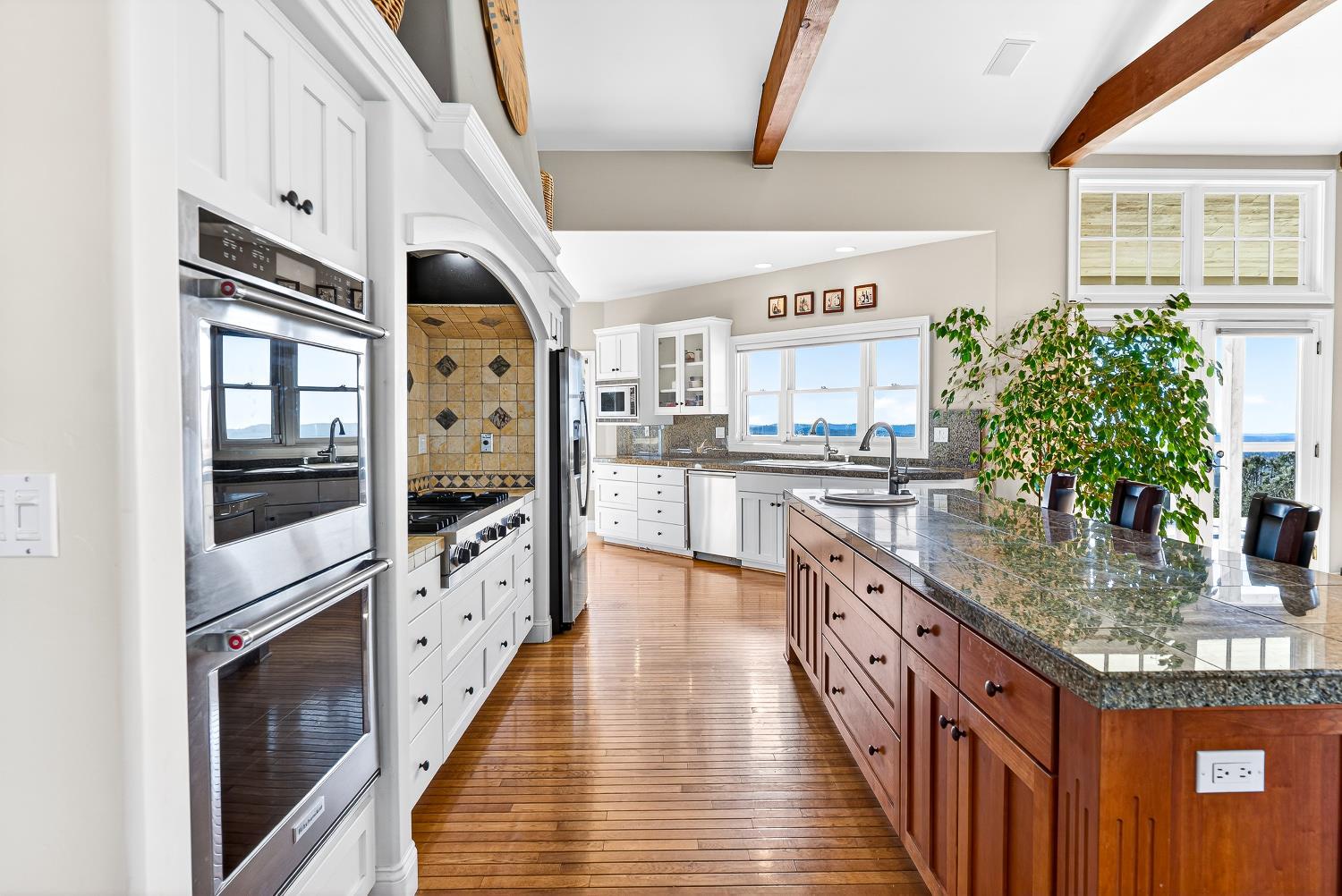 Grass Valley, California, 95949, United States, 3 Bedrooms Bedrooms, ,3 BathroomsBathrooms,Residential,For Sale,2048719