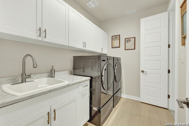 New Braunfels, Texas, 78132, United States, 4 Bedrooms Bedrooms, ,3 BathroomsBathrooms,Residential,For Sale,2025868