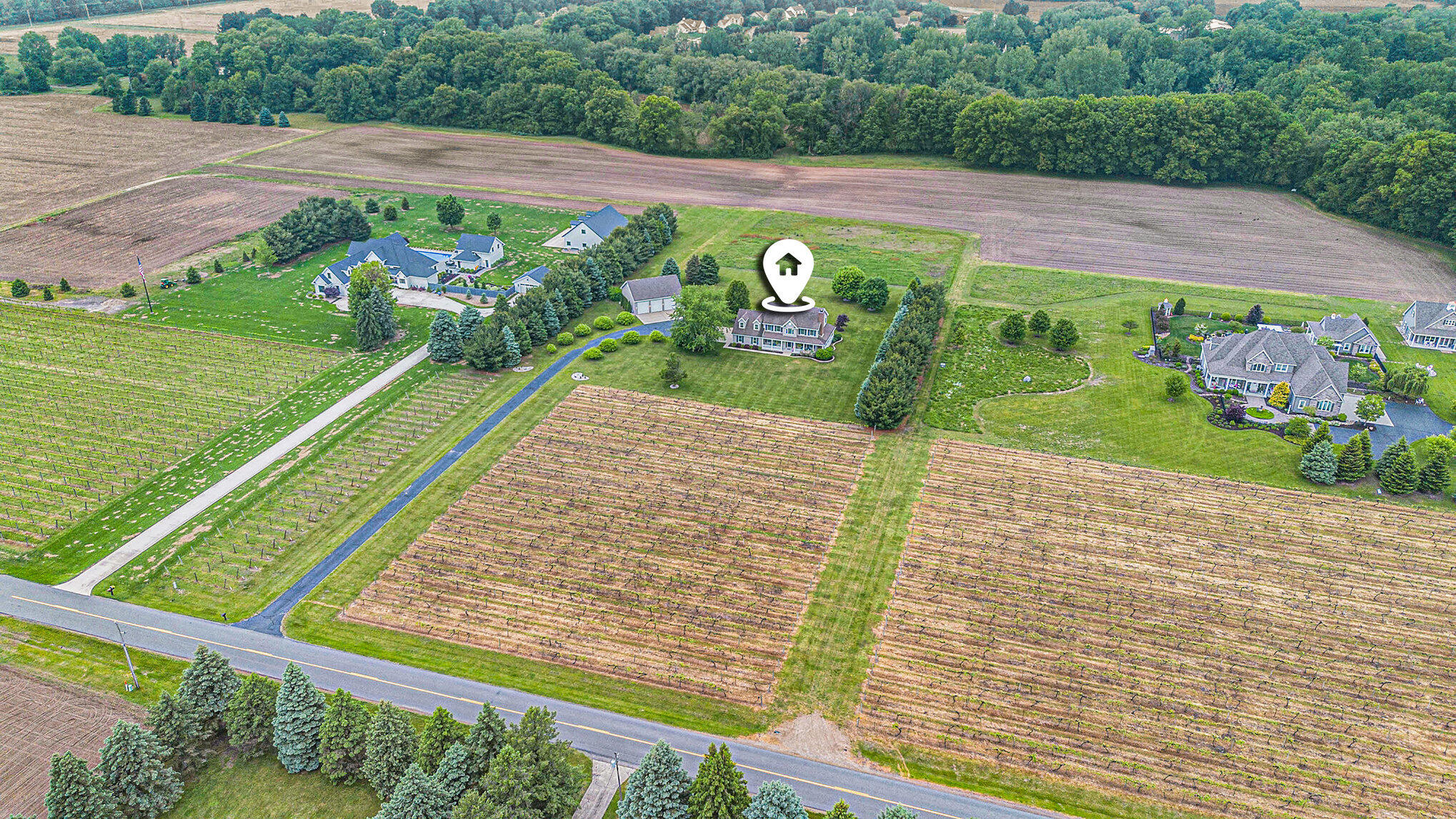 Stevensville, Michigan, 49127, United States, 4 Bedrooms Bedrooms, ,3 BathroomsBathrooms,Residential,For Sale,1942720