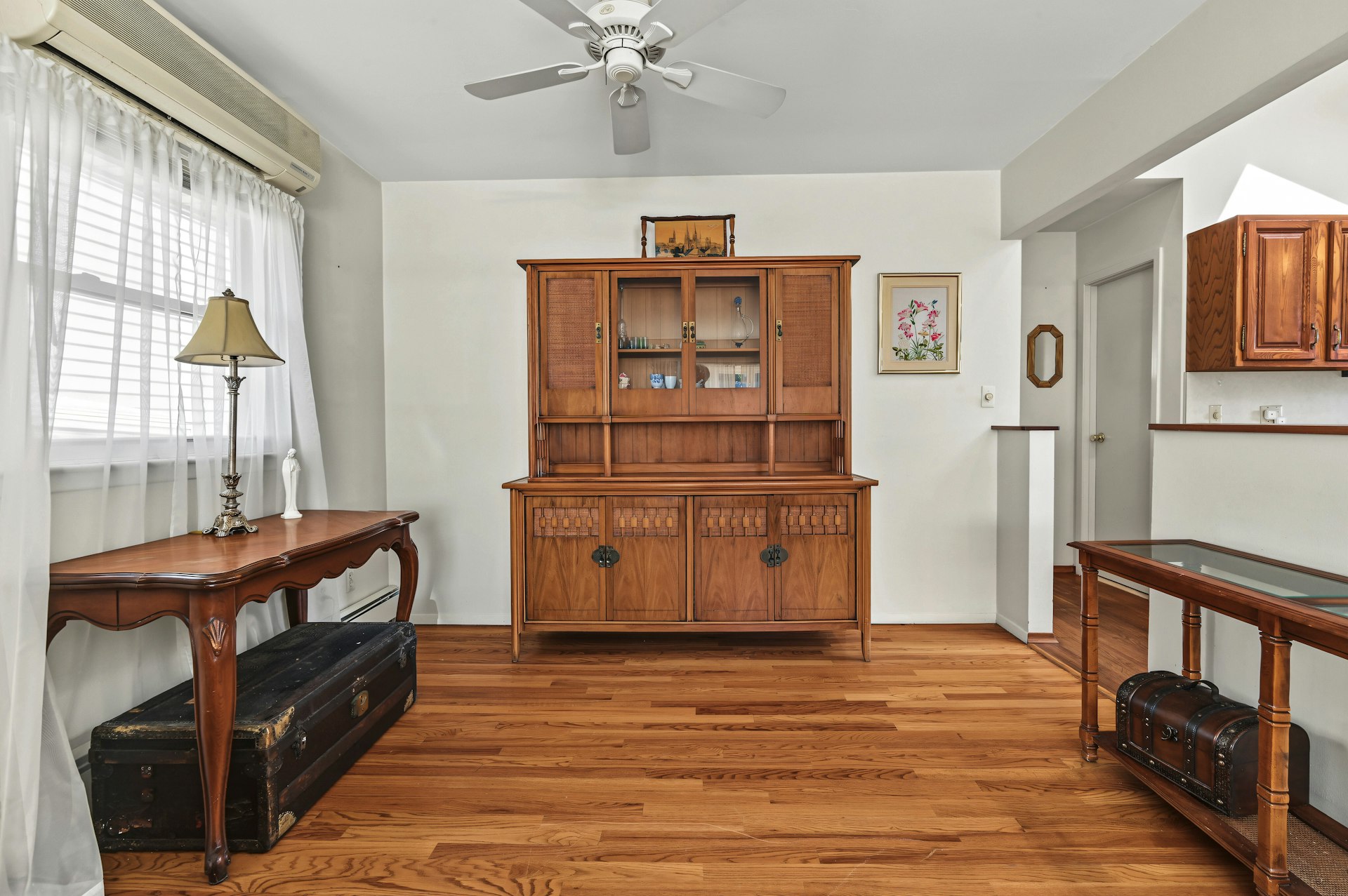  112 North Street, Locust Valley, NY 11560 - 物件實景