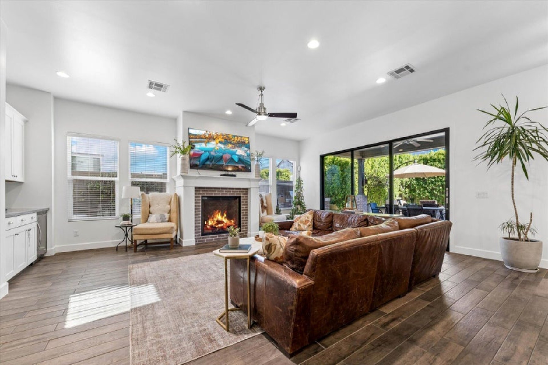  3829 E Crittenden Lane, Phoenix, AZ 85018 - 物件實景
