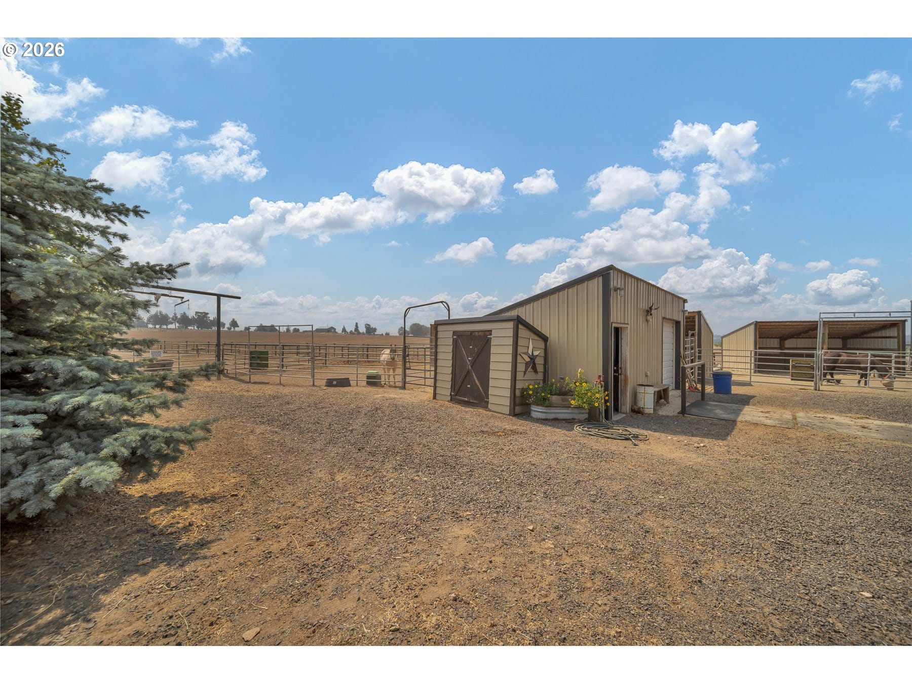  998 NE BROWN DR Madras, OR 97741 - 物件實景