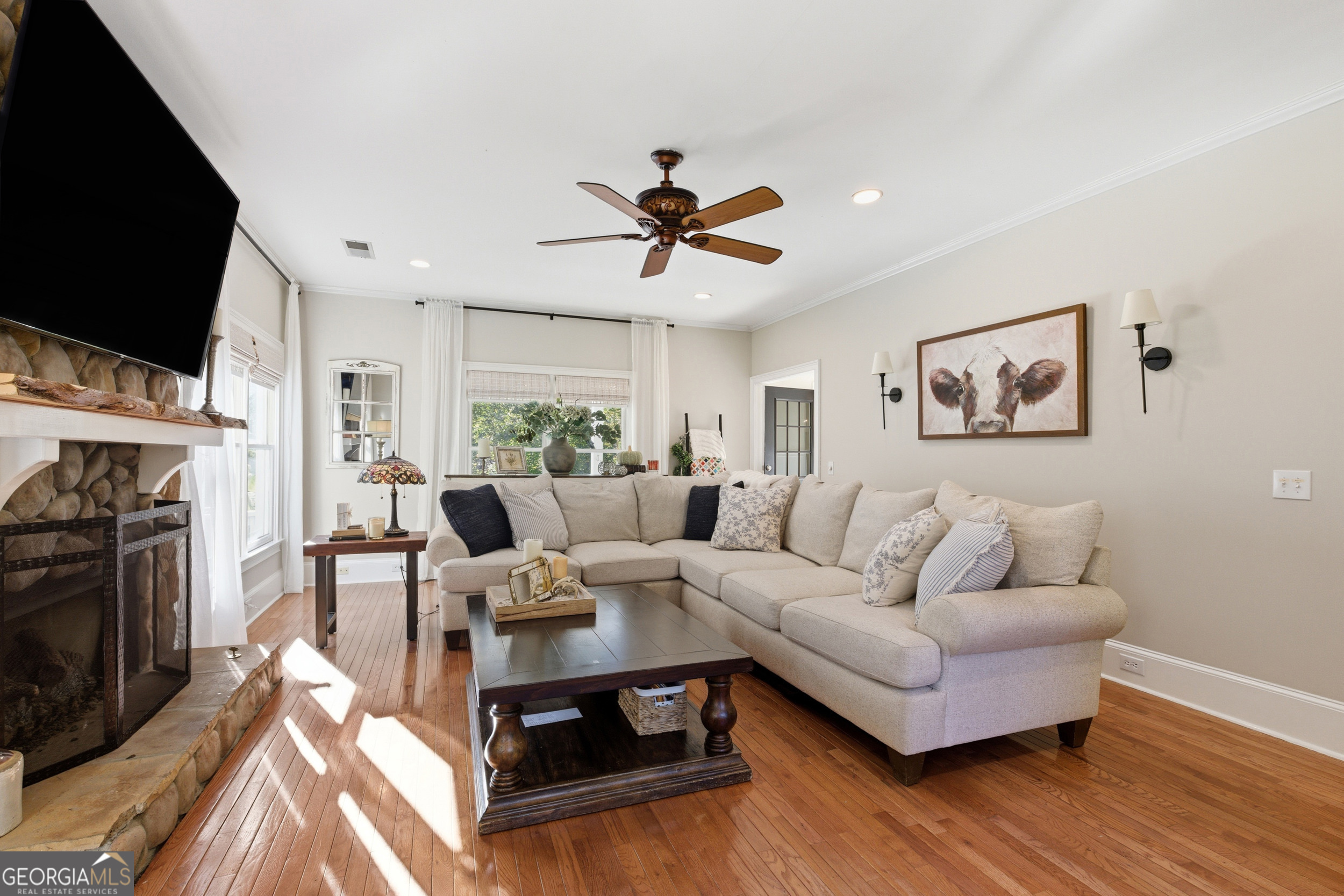 Clarkesville, Georgia, 30523, United States, 4 Bedrooms Bedrooms, ,4 BathroomsBathrooms,Residential,For Sale,1975876