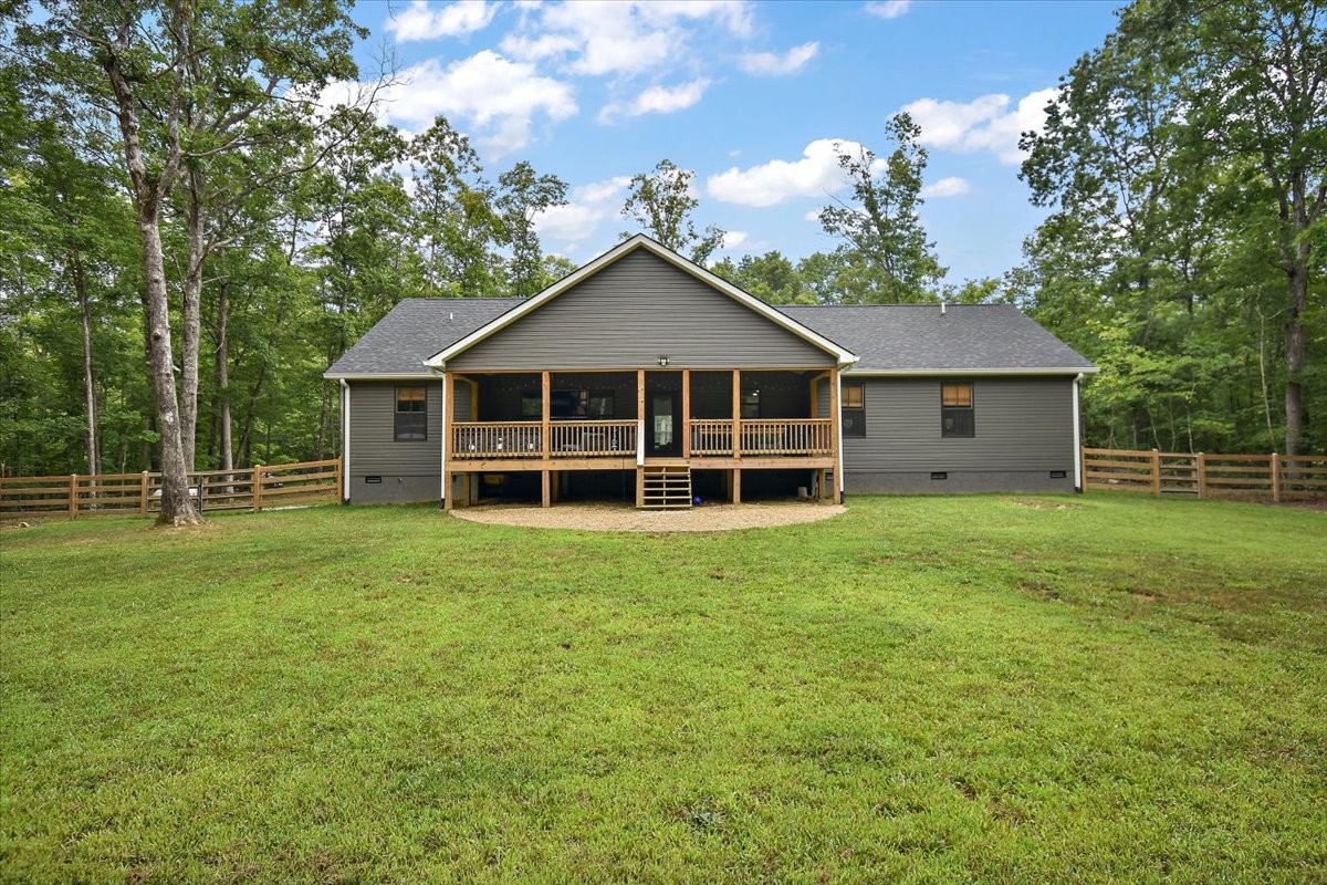 Monterey, Tennessee, 38574, United States, 3 Bedrooms Bedrooms, ,2 BathroomsBathrooms,Residential,For Sale,1907598