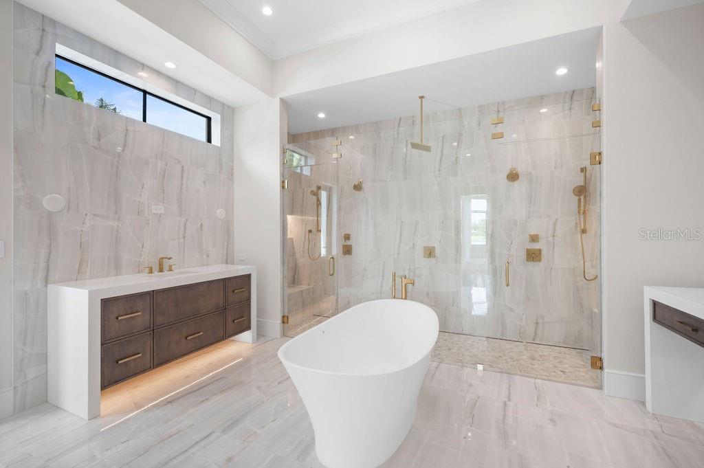 3621 San Remo Terrace, Sarasota, Florida, 34239, United States, 5 Bedrooms Bedrooms, ,7 BathroomsBathrooms,Residential,For Sale,3621 San Remo Terrace,1627164