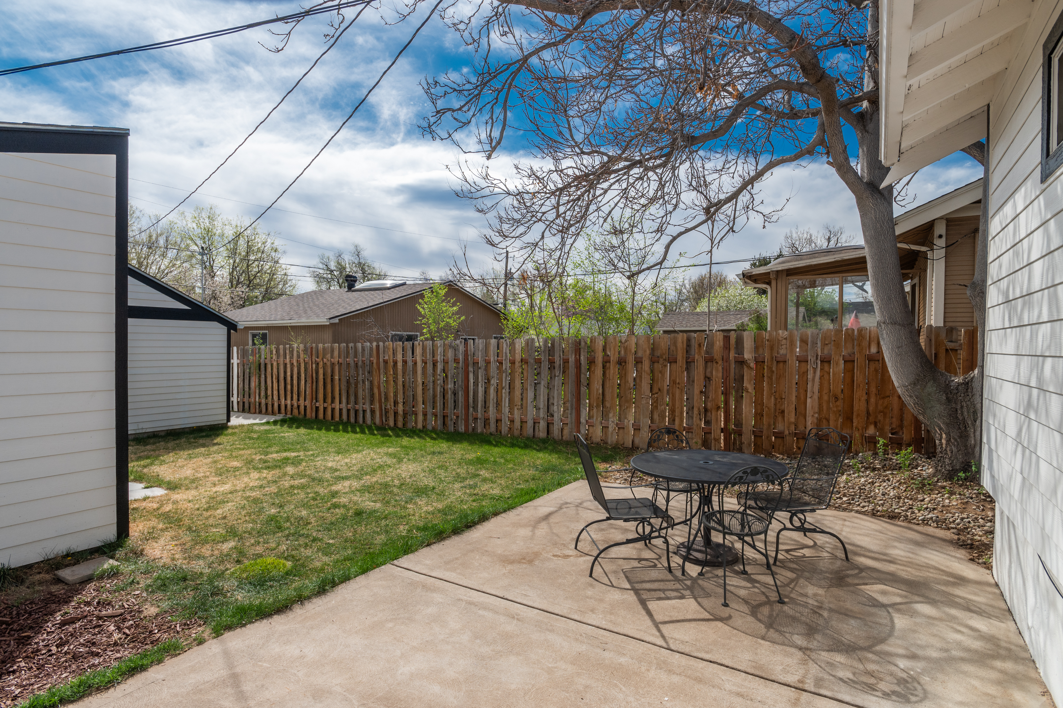  Beautifully updated 1929 bungalow in the heart of DU - 物件實景