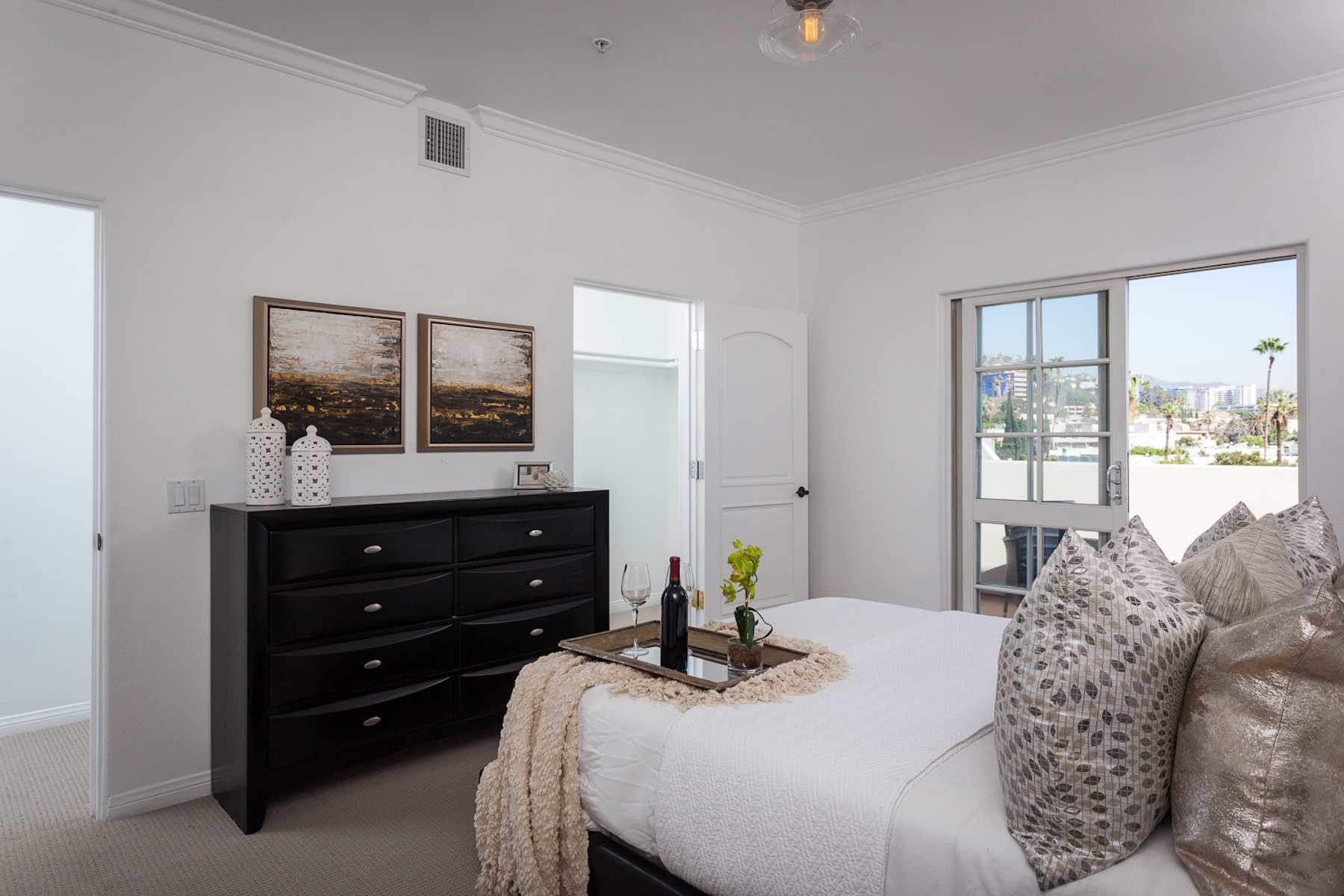  851 North San Vicente Boulevard, 308 - 物件實景