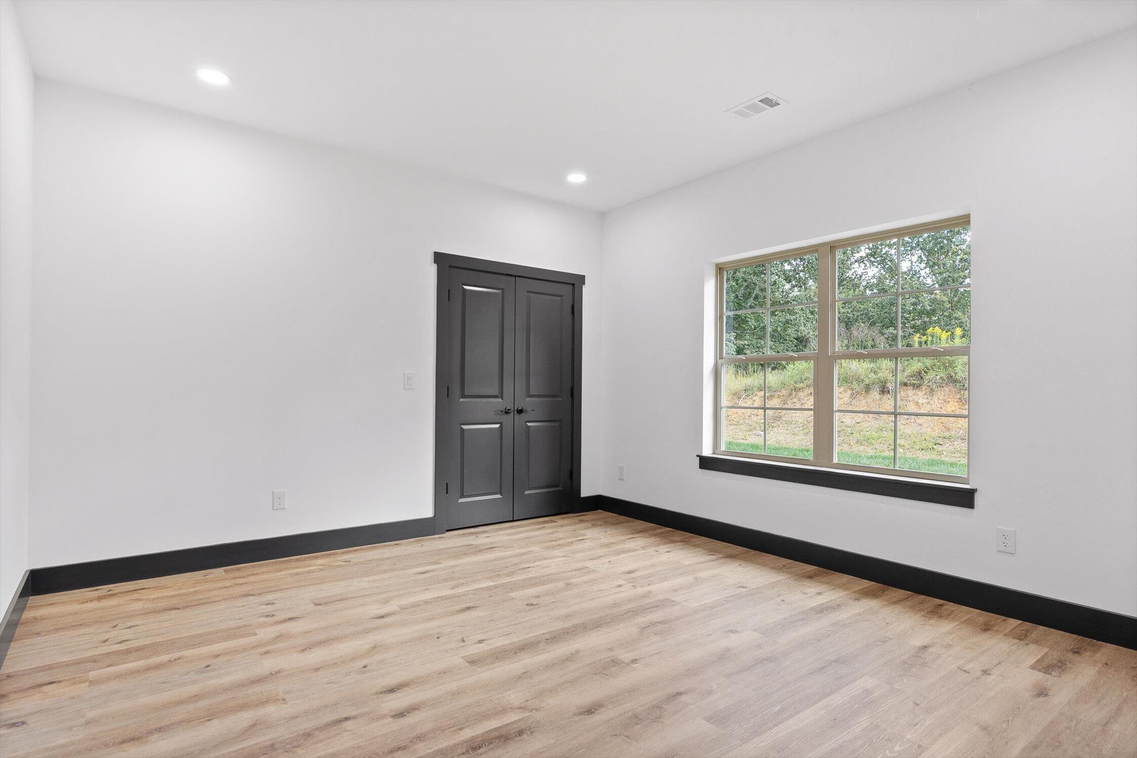 Higdon, Alabama, 35979, United States, 3 Bedrooms Bedrooms, ,2 BathroomsBathrooms,Residential,For Sale,1983057