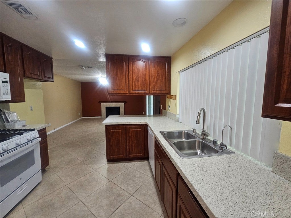 61st St, Jurupa Valley, CA 92509 #1