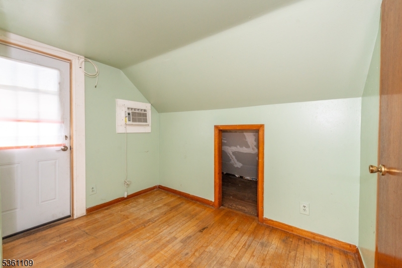 Prospect Park Boro, New Jersey, 07508-1904, United States, 5 Bedrooms Bedrooms, ,3 BathroomsBathrooms,Residential,For Sale,1879687