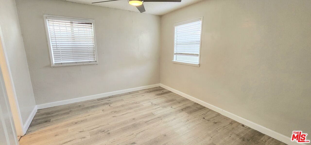 Los Angeles, California, 90003, United States, 9 Bedrooms Bedrooms, ,Residential,For Sale,1940130