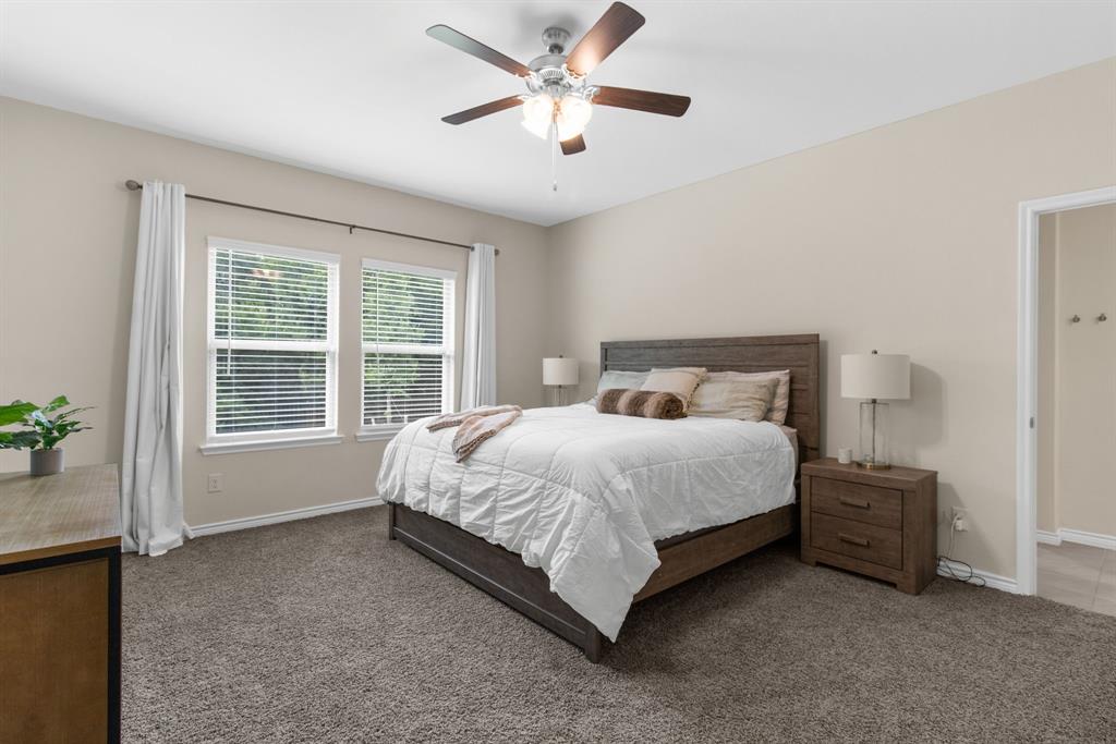 Little Elm, Texas, 75068, United States, 4 Bedrooms Bedrooms, ,3 BathroomsBathrooms,Residential,For Sale,1826722