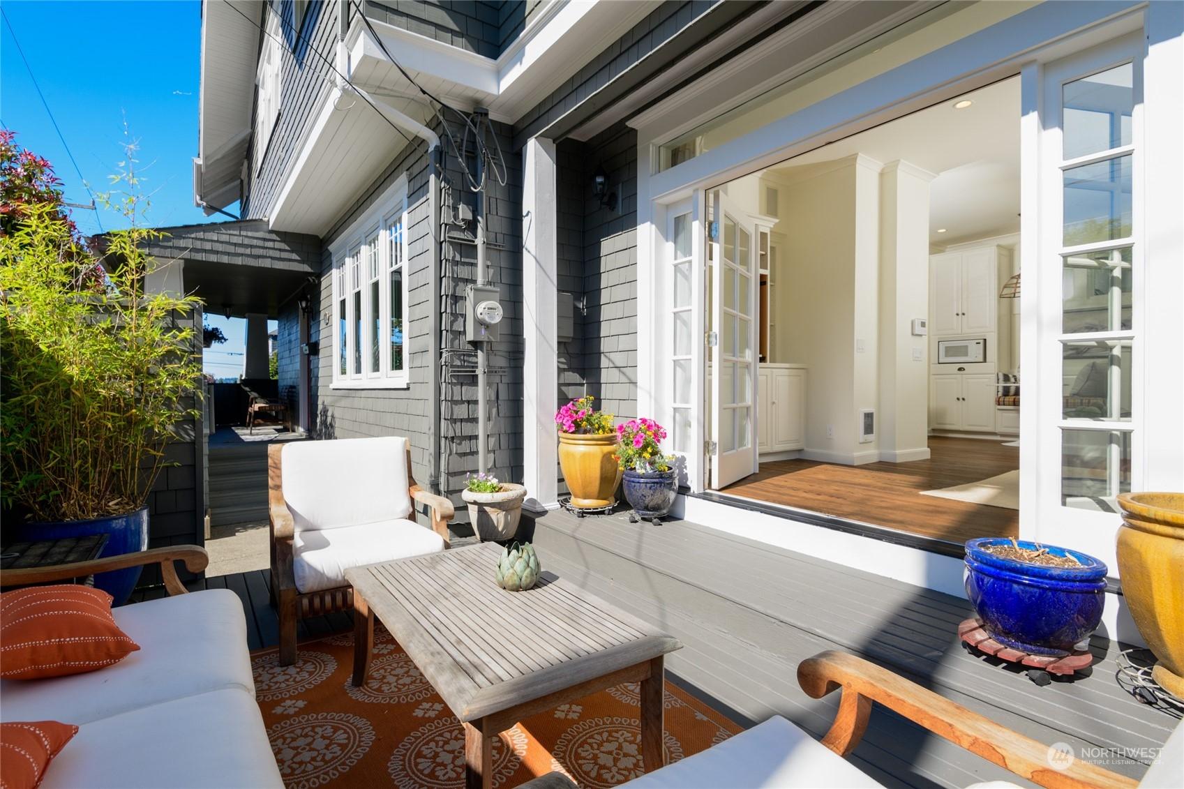 1101 LYNN STREET, SEATTLE, Washington, 98102, United States, 4 Bedrooms Bedrooms, ,4 BathroomsBathrooms,Residential,For Sale,1101 LYNN STREET,1554889