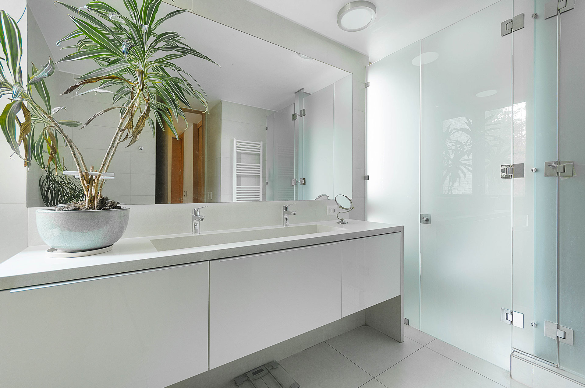  4-Bedroom Apartment Plus Staff Quarters for Sale in Los Trapenses - 物件實景