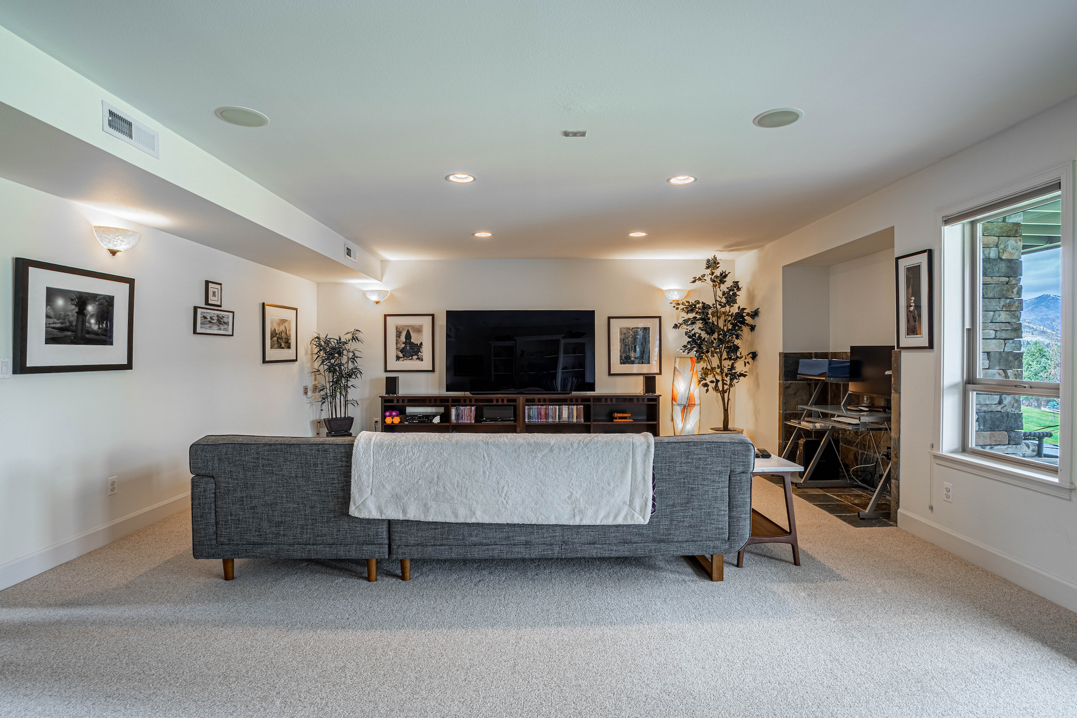  Lake Chelan View Estate with Barn & Acreage - 物件實景