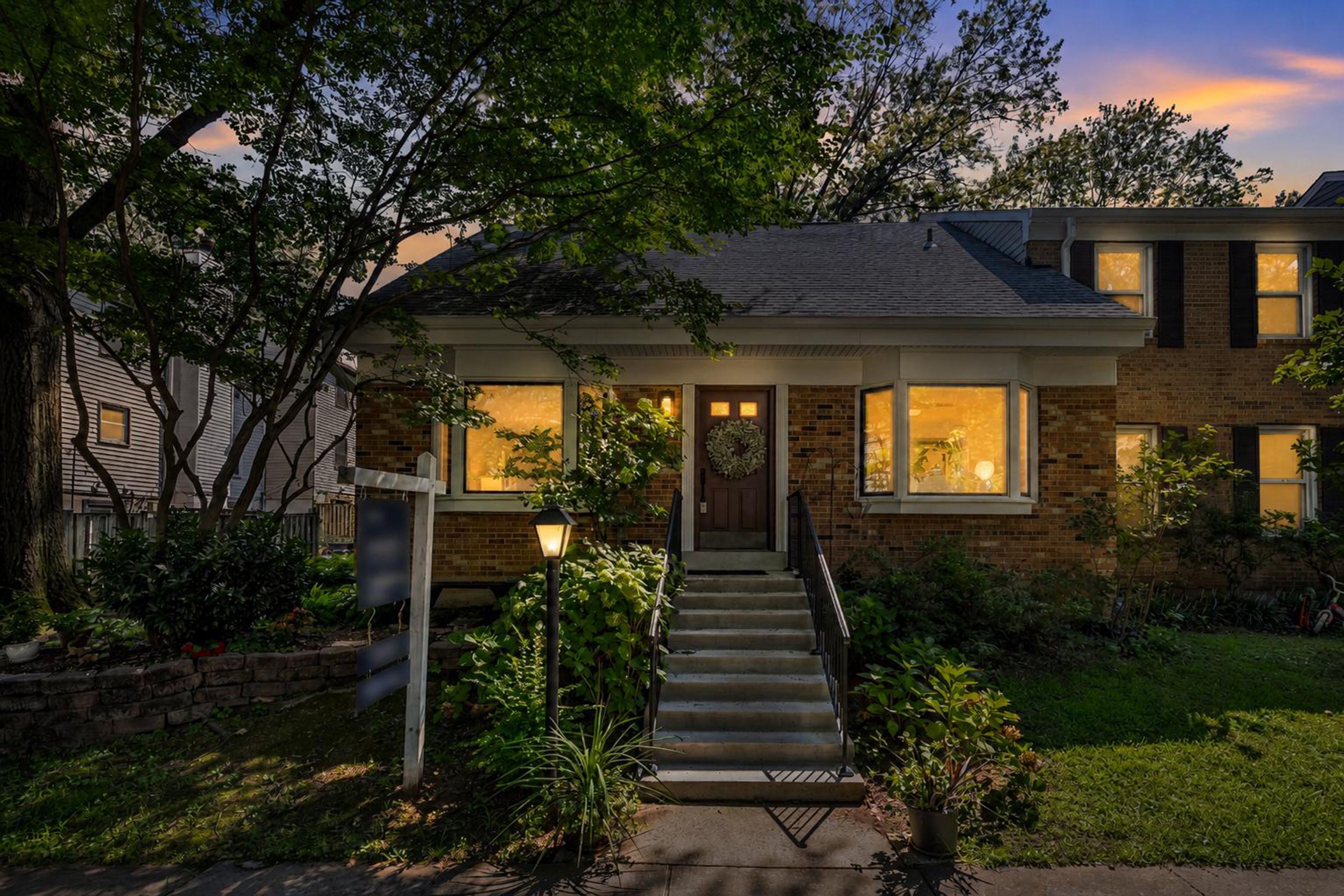  9913 Kingsbridge Drive, Fairfax, VA, 22031 - 物件實景