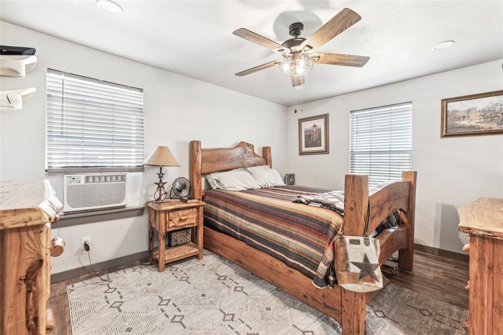 Cleburne, Texas, 76031, United States, 2 Bedrooms Bedrooms, ,2 BathroomsBathrooms,Residential,For Sale,1826745