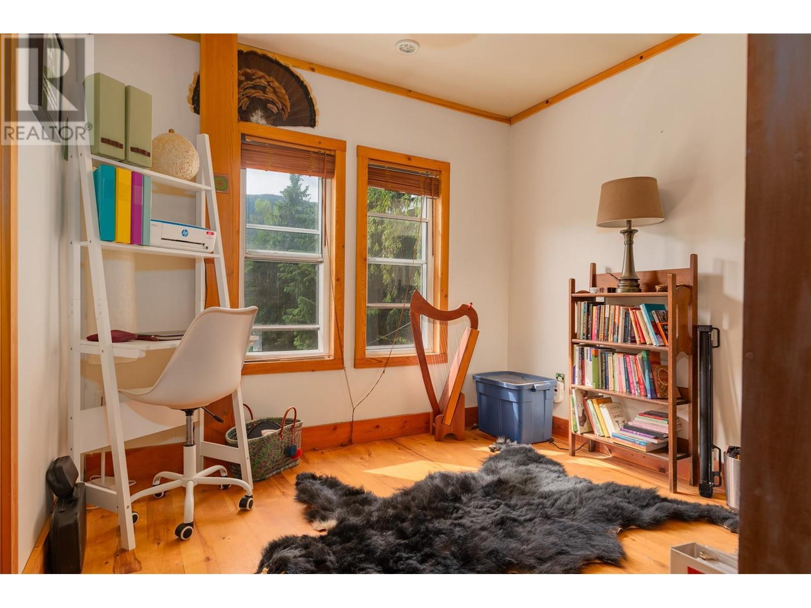 WINLAW, British Columbia, V0G 2J0, CA, 2 Bedrooms Bedrooms, ,1 BathroomBathrooms,Residential,For Sale,1913701