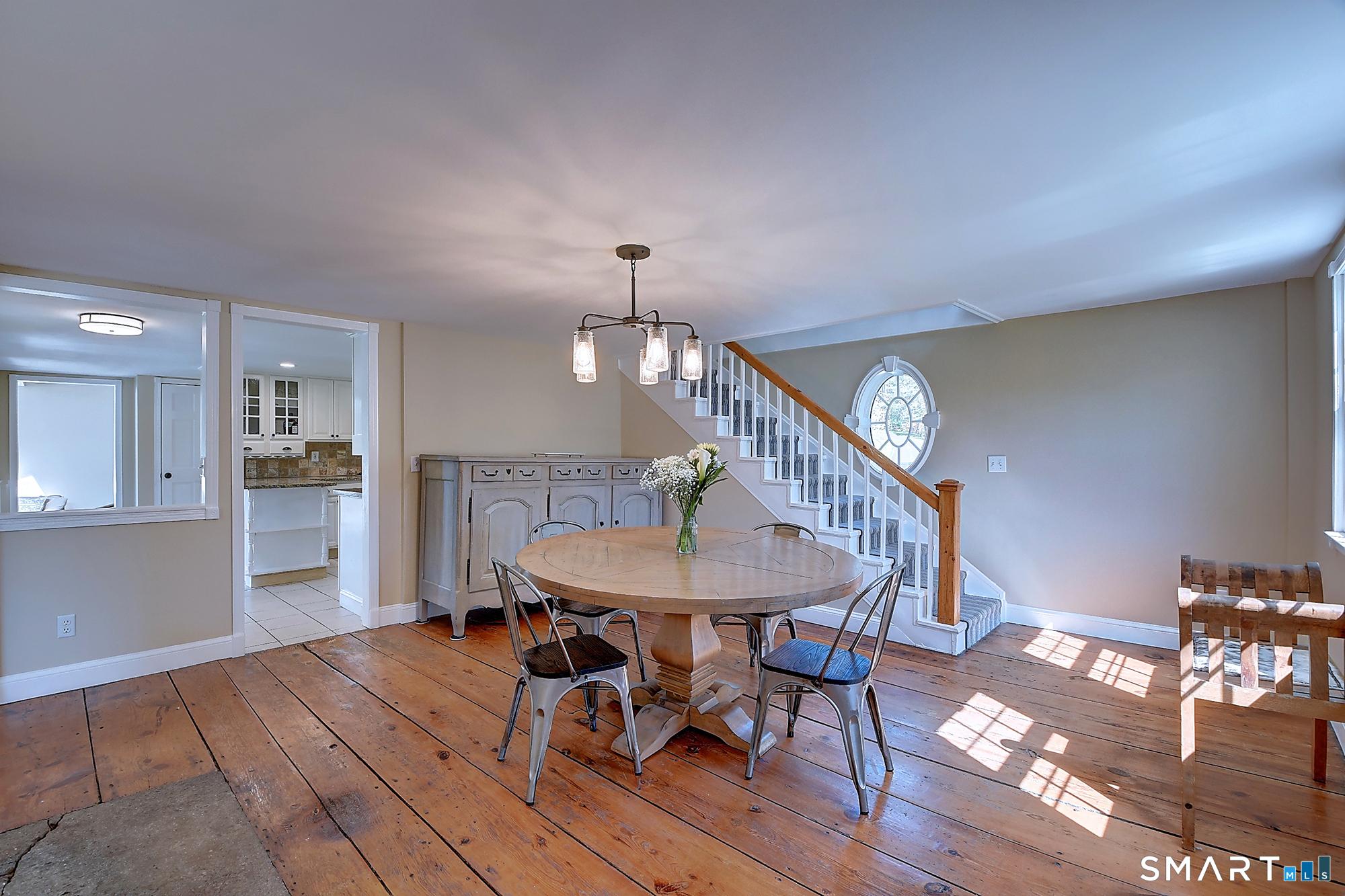 223, Connecticut, 06035, United States, 4 Bedrooms Bedrooms, ,3 BathroomsBathrooms,Residential,For Sale,2042939