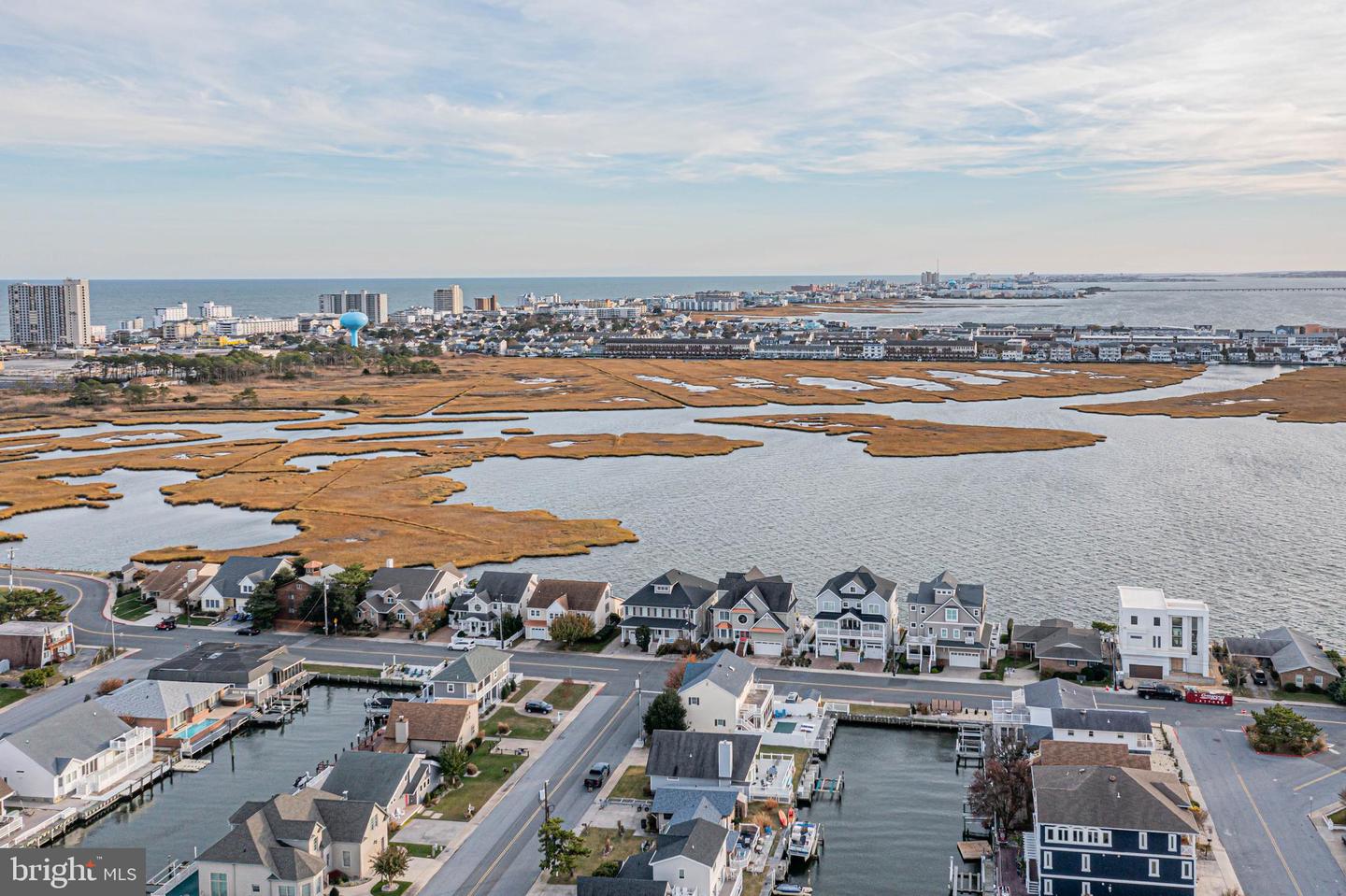 Ocean City, Maryland, 21842, United States, 2 Bedrooms Bedrooms, ,2 BathroomsBathrooms,Residential,For Sale,1989192