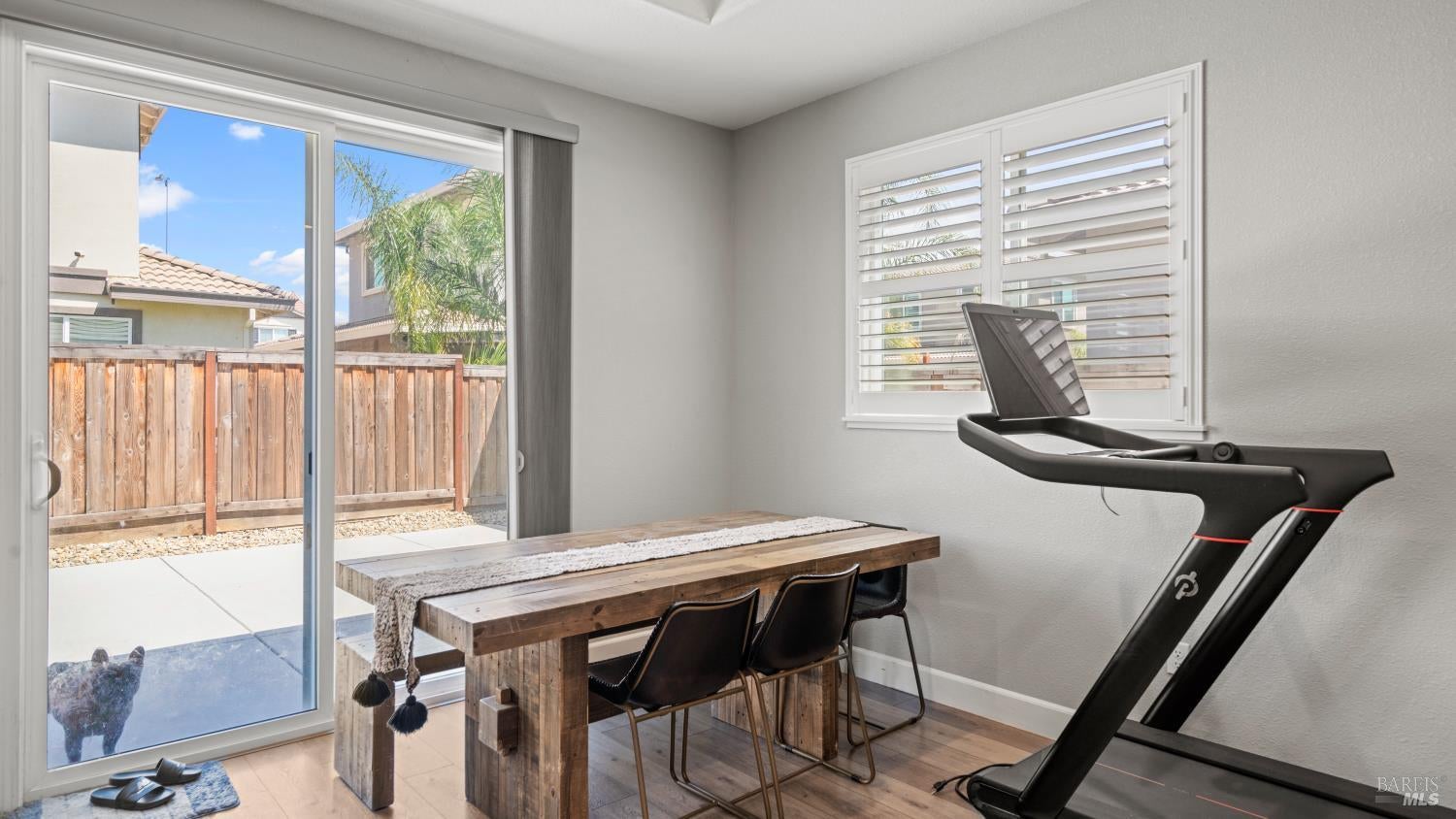 Vacaville, California, 95688, United States, 3 Bedrooms Bedrooms, ,2 BathroomsBathrooms,Residential,For Sale,1840903