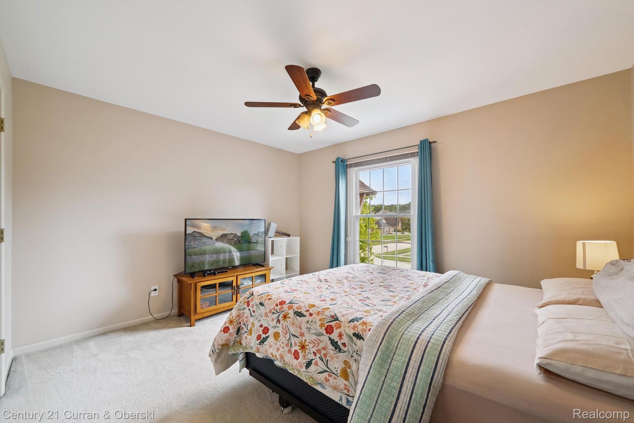 Canton Charter Township, Michigan, 48187, United States, 4 Bedrooms Bedrooms, ,3 BathroomsBathrooms,Residential,For Sale,1977619