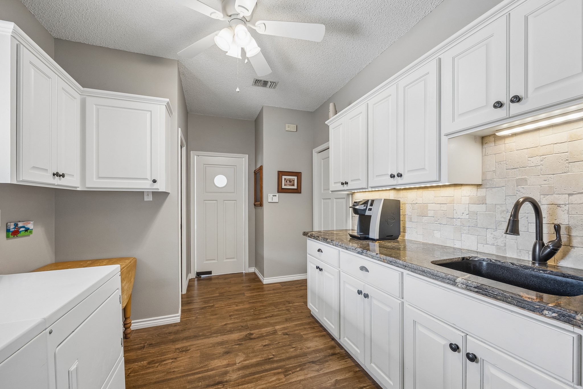  440 Piney Creek Road Road, Bellville, TX, 77418 - 物件實景