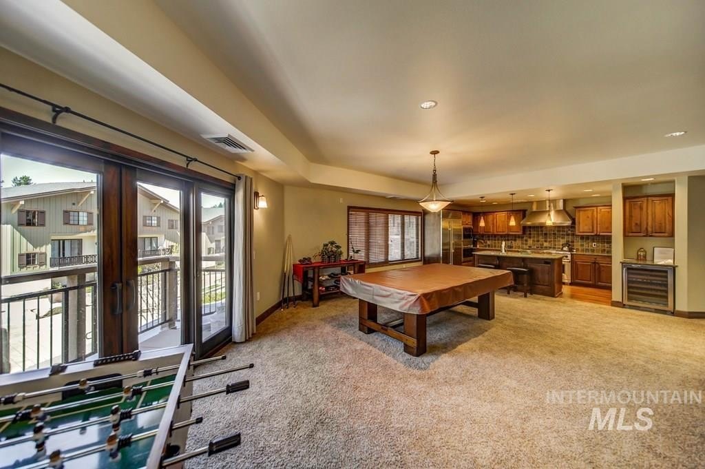 McCall, Idaho, 83638, United States, 2 Bedrooms Bedrooms, ,2 BathroomsBathrooms,Residential,For Sale,1979037