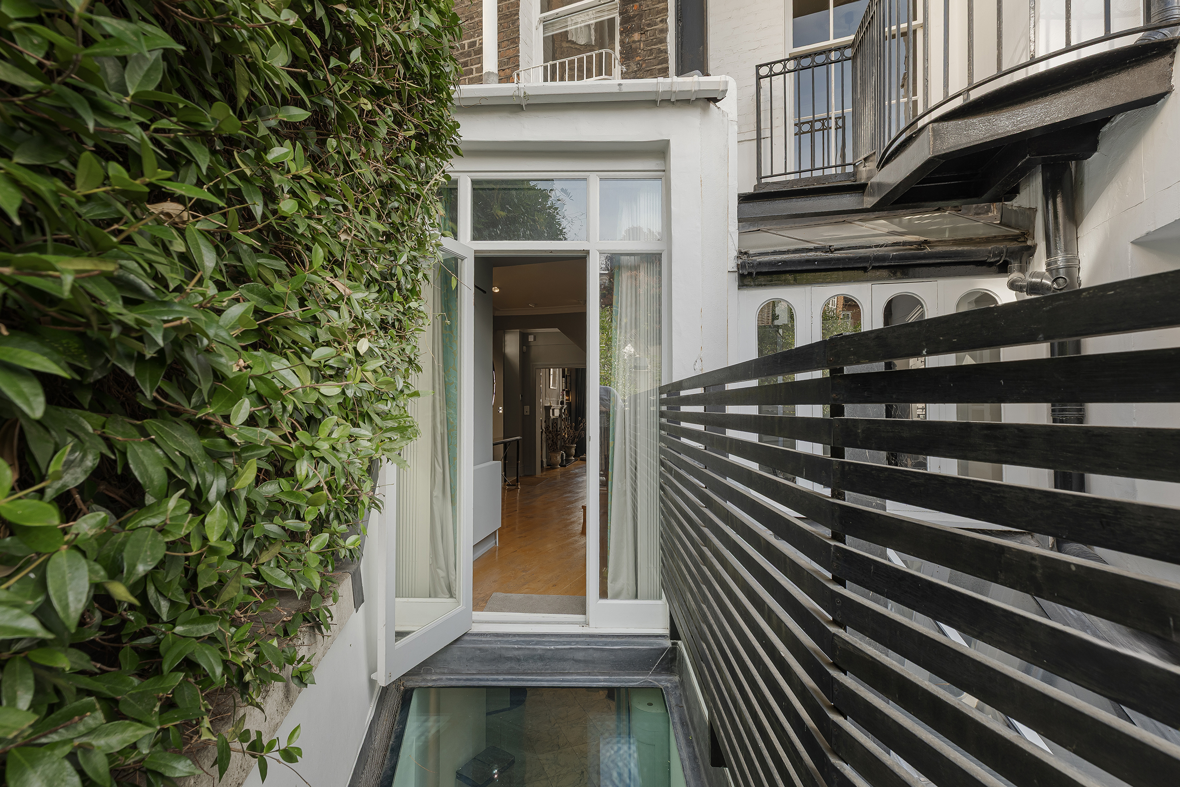  A Grade II Listed Belgravia House with a Terrace - 物件實景