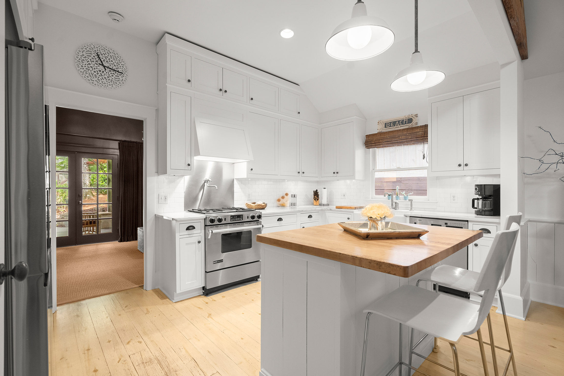  Charming Renovated 1935 Cottage in the Sought-After Underwood Hills Neighborhood - 物件實景