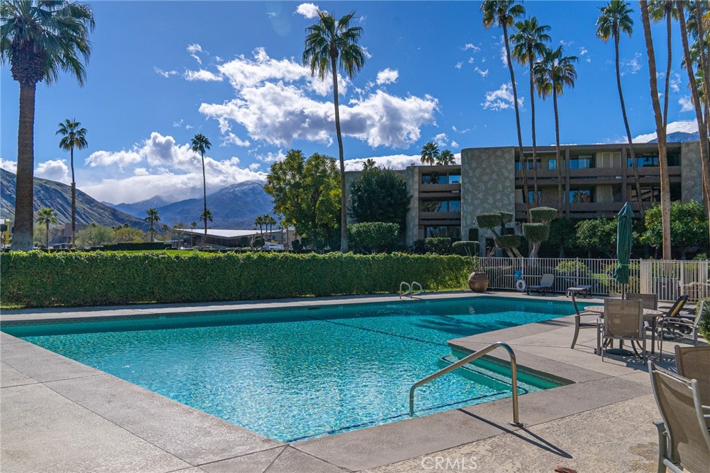 Palm Springs, California, 92264, United States, 2 Bedrooms Bedrooms, ,2 BathroomsBathrooms,Residential,For Sale,1805704