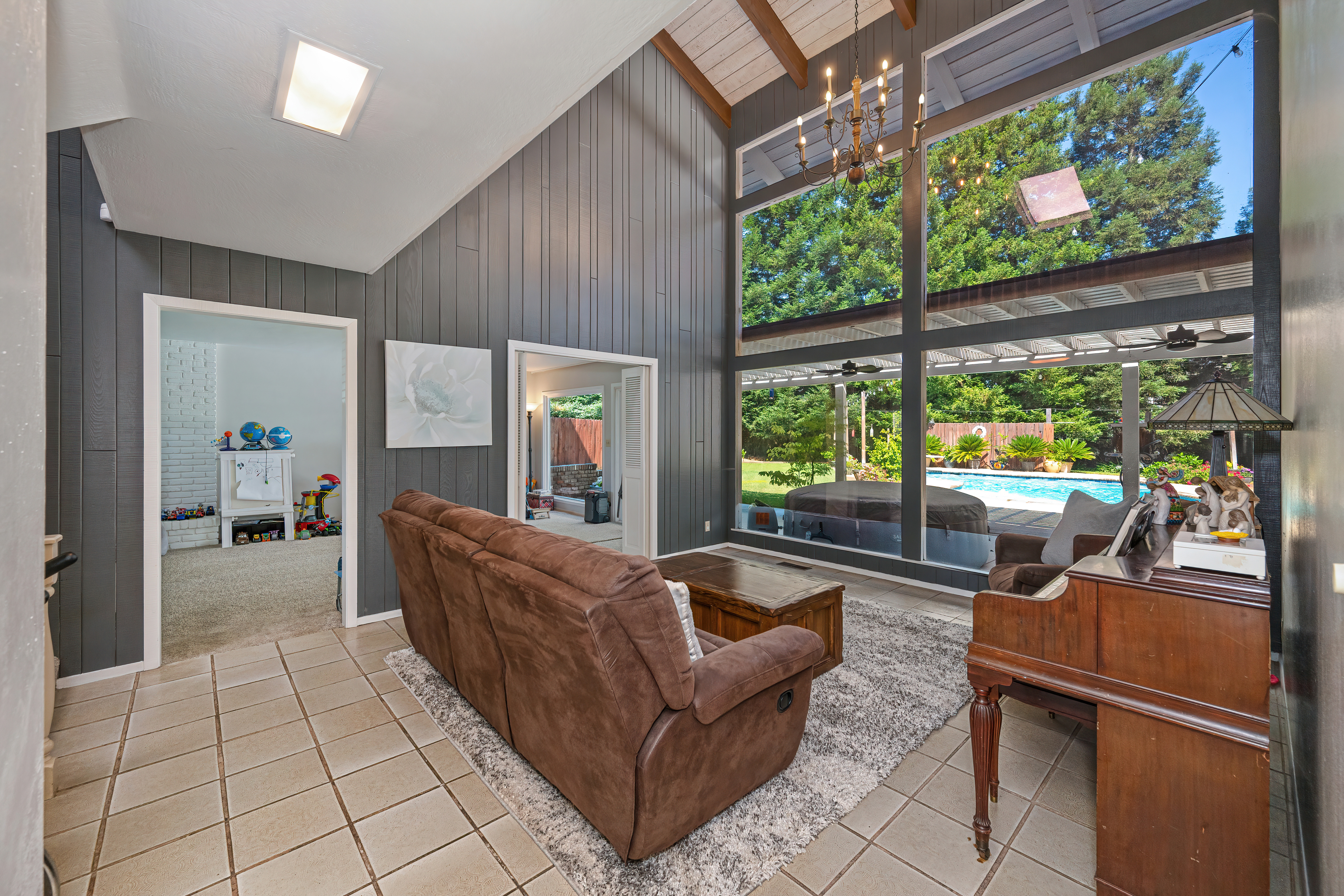  801 Sherwood Drive, Yuba City, CA 95991 - 物件實景