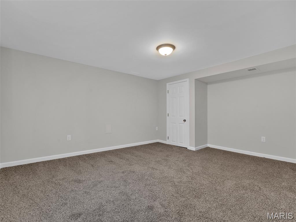 Ballwin, Missouri, 63011, United States, 5 Bedrooms Bedrooms, ,3 BathroomsBathrooms,Residential,For Sale,1992097