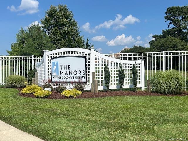 Shirley, New York, 11967, United States, 2 Bedrooms Bedrooms, ,2 BathroomsBathrooms,Residential,For Sale,1915431