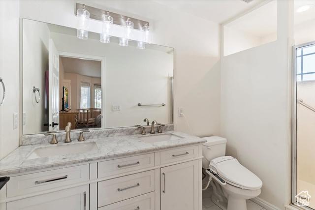 Centerville, Utah, 84014, United States, 3 Bedrooms Bedrooms, ,3 BathroomsBathrooms,Residential,For Sale,2013534