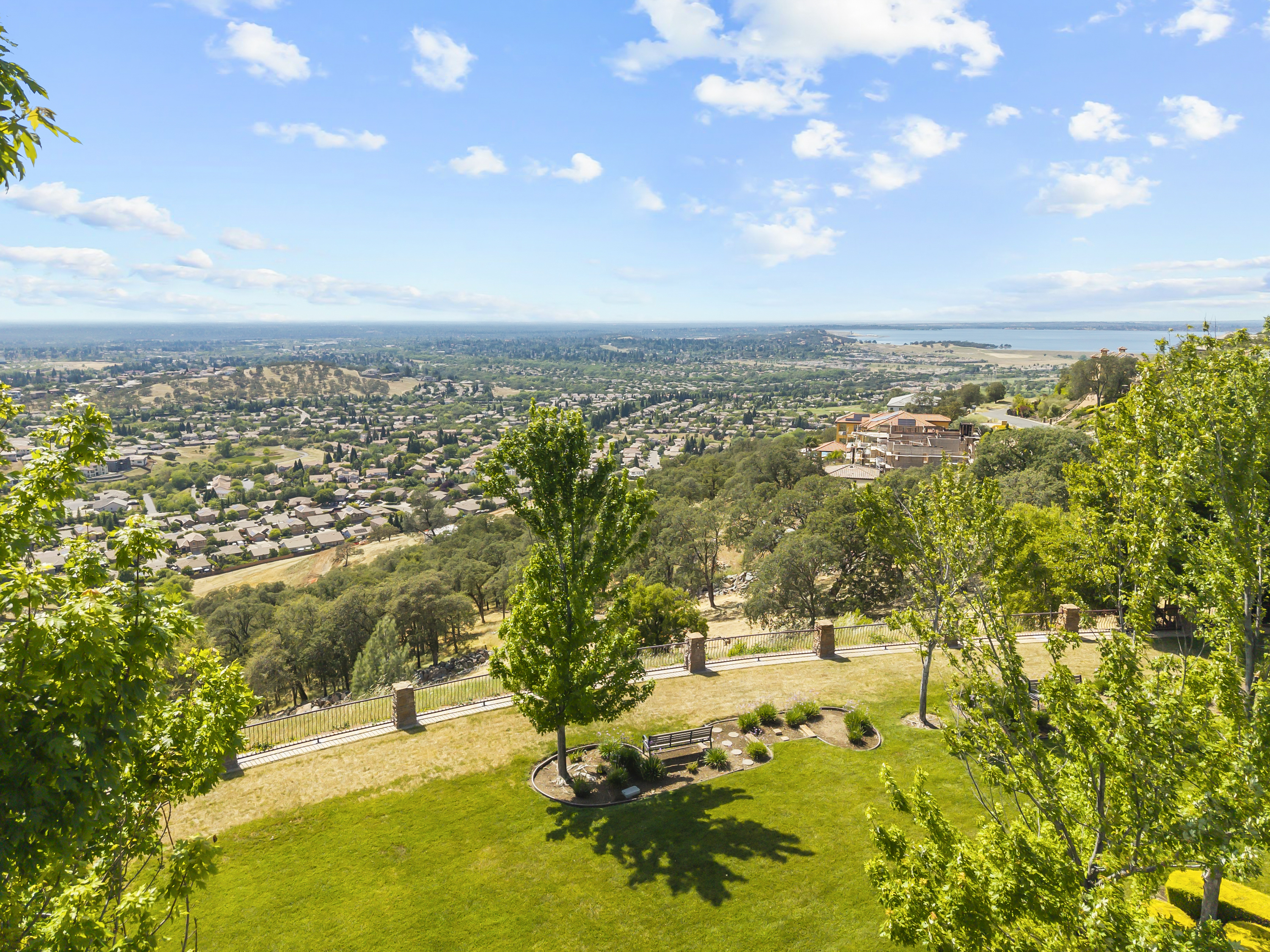  2680 Via Fiori, El Dorado Hills, CA 95762 - 物件實景
