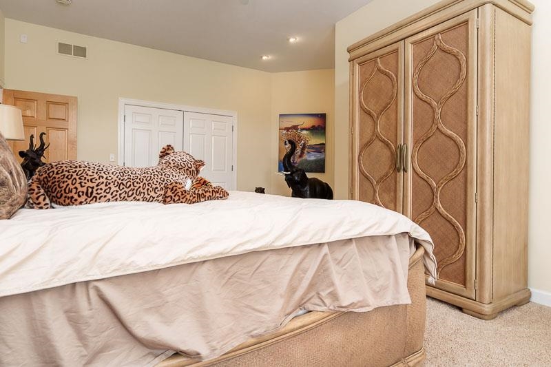 Machesney Park, Illinois, 61115, United States, 4 Bedrooms Bedrooms, ,5 BathroomsBathrooms,Residential,For Sale,2049063