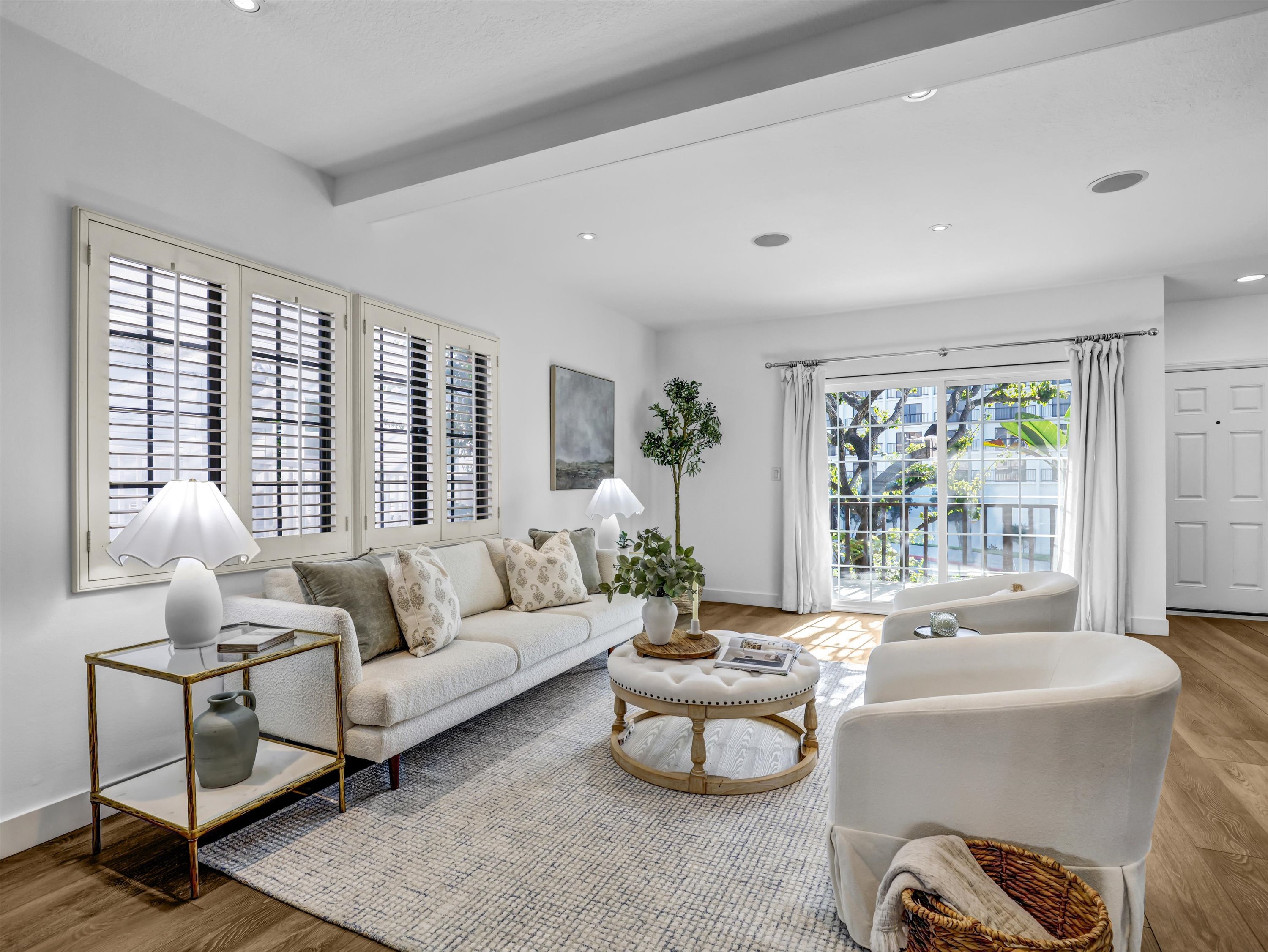  324 N Catalina Ave - 物件實景