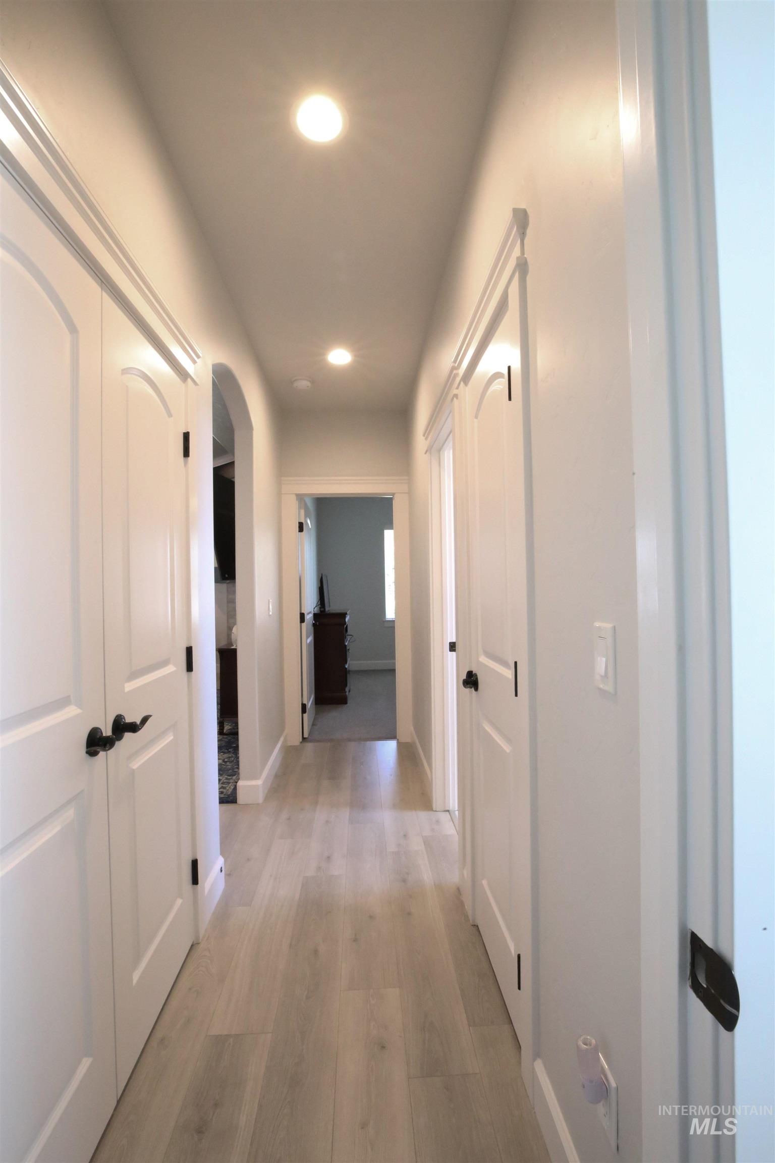 Meridian, Idaho, 83646, United States, 3 Bedrooms Bedrooms, ,2 BathroomsBathrooms,Residential,For Sale,1960582