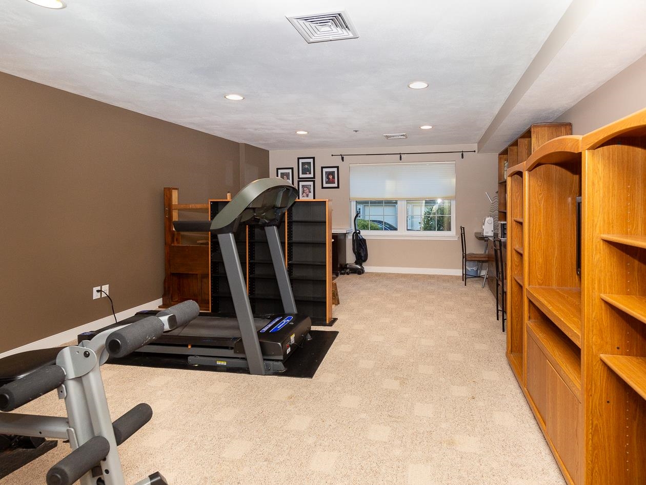 Atkinson, New Hampshire, 03811, United States, 2 Bedrooms Bedrooms, ,2 BathroomsBathrooms,Residential,For Sale,1979730