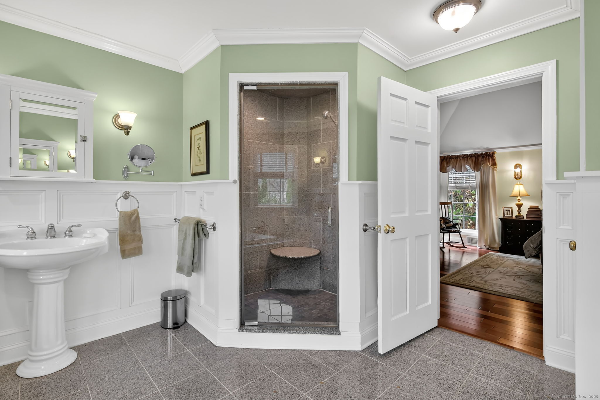 Glastonbury, Connecticut, 06033, United States, 4 Bedrooms Bedrooms, ,3 BathroomsBathrooms,Residential,For Sale,1988167