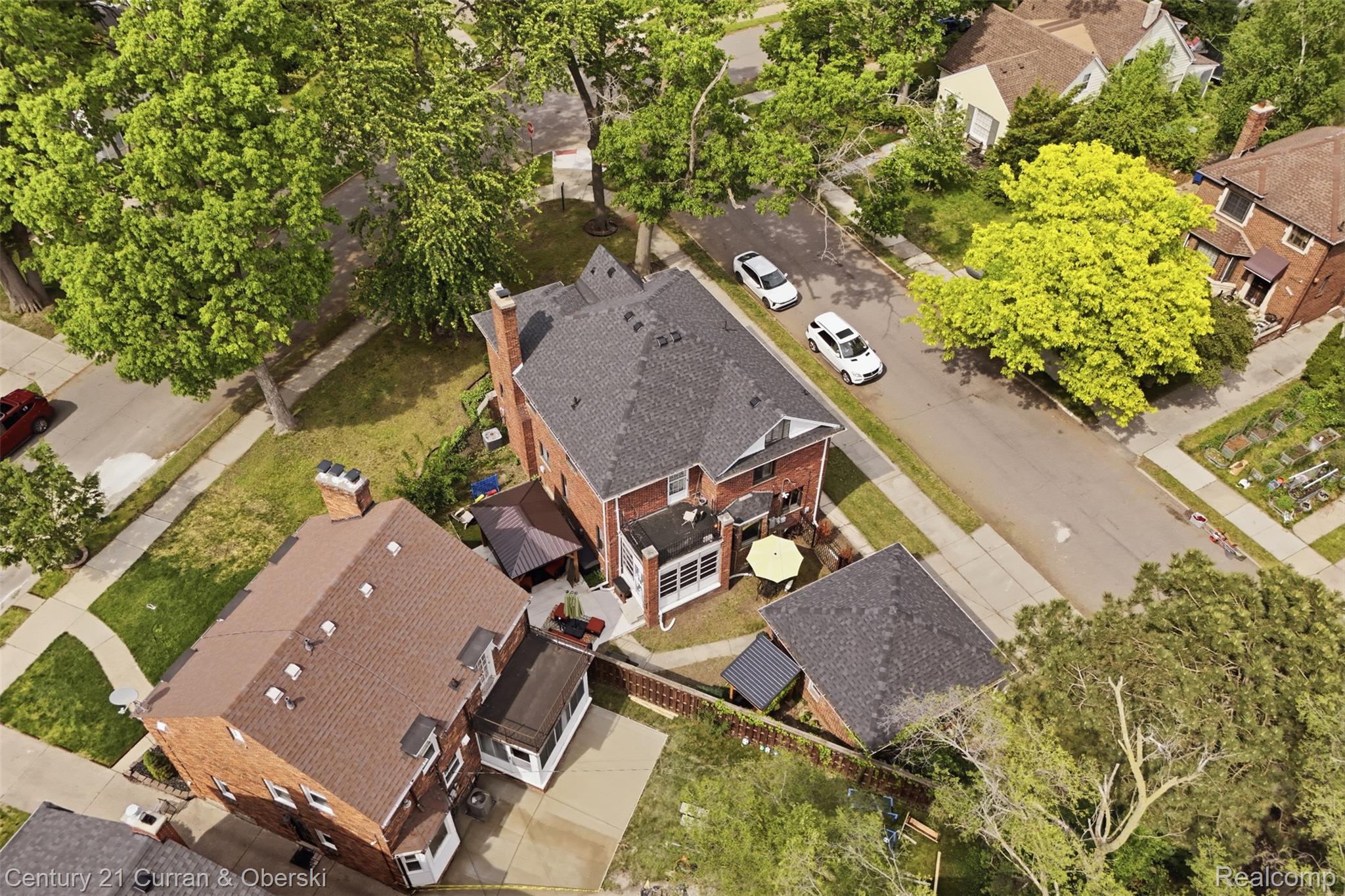 Detroit, Michigan, 48221, United States, 4 Bedrooms Bedrooms, ,3 BathroomsBathrooms,Residential,For Sale,2048542