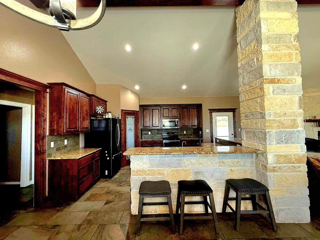 Christoval, Texas, 76935, United States, 3 Bedrooms Bedrooms, ,2 BathroomsBathrooms,Residential,For Sale,1906921