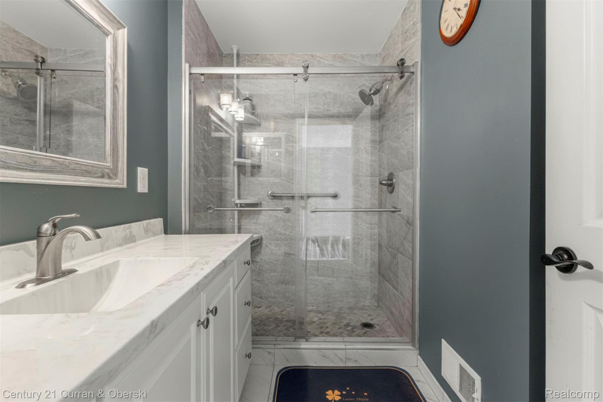 Canton Charter Township, Michigan, 48188, United States, 4 Bedrooms Bedrooms, ,4 BathroomsBathrooms,Residential,For Sale,2049400