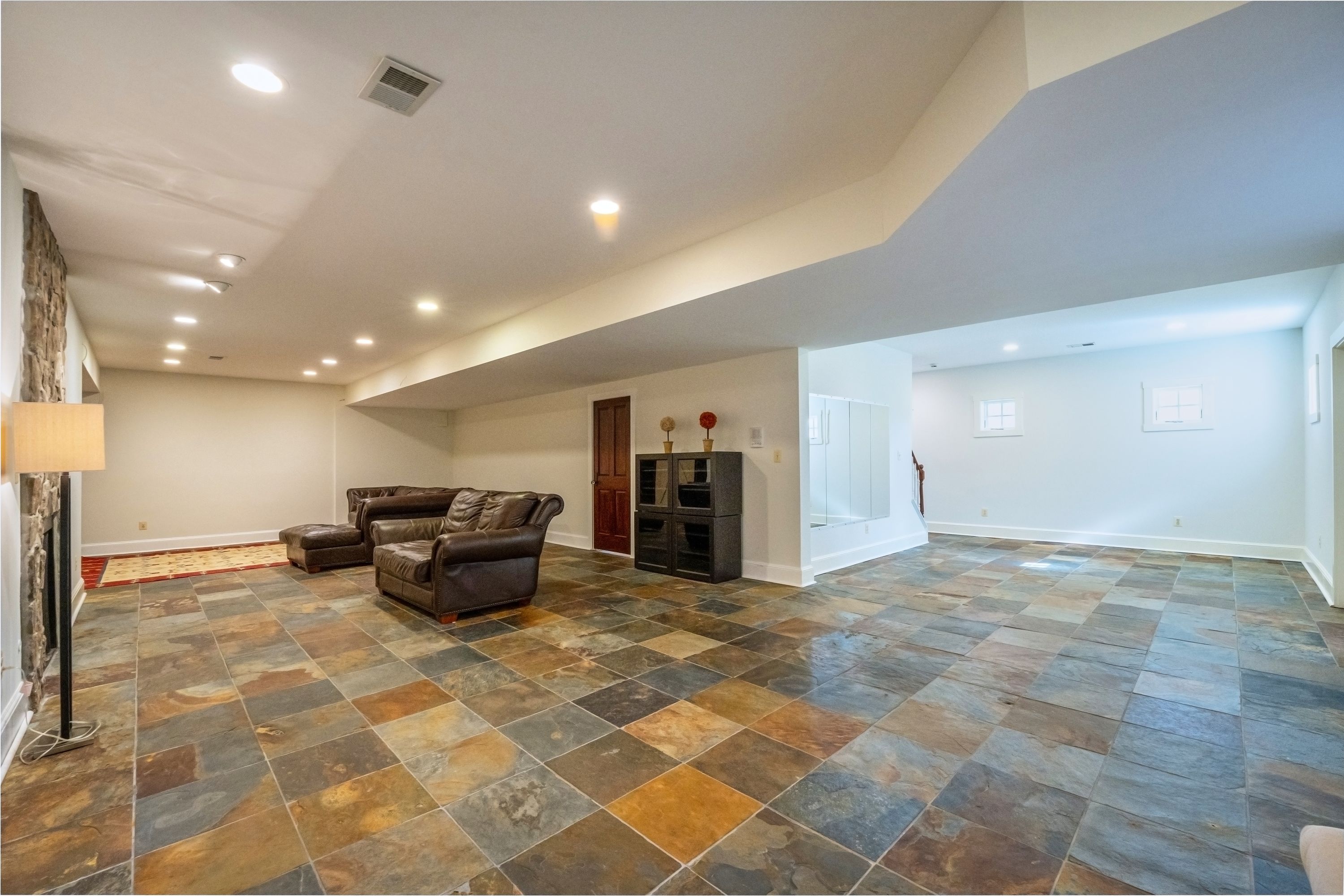  15718 Old Waterford Road, Paeonian Springs, VA, 20129 - 物件實景